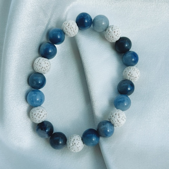 Handmade bracelets - Picture 2 of 2